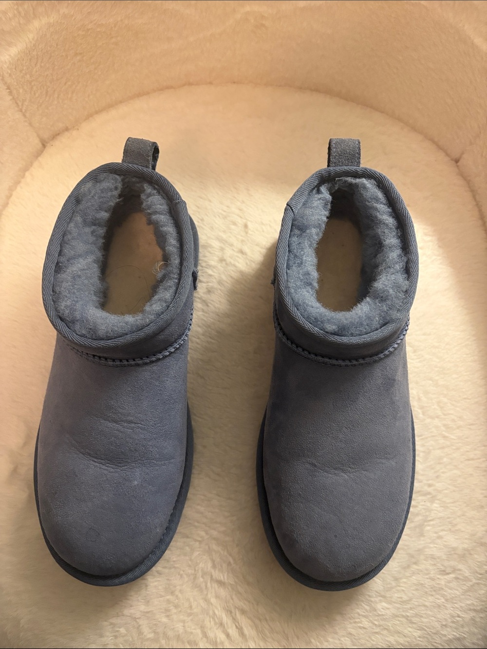 Ugg Classic ultra mini boot